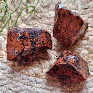 Mahonie obsidiaan ruw