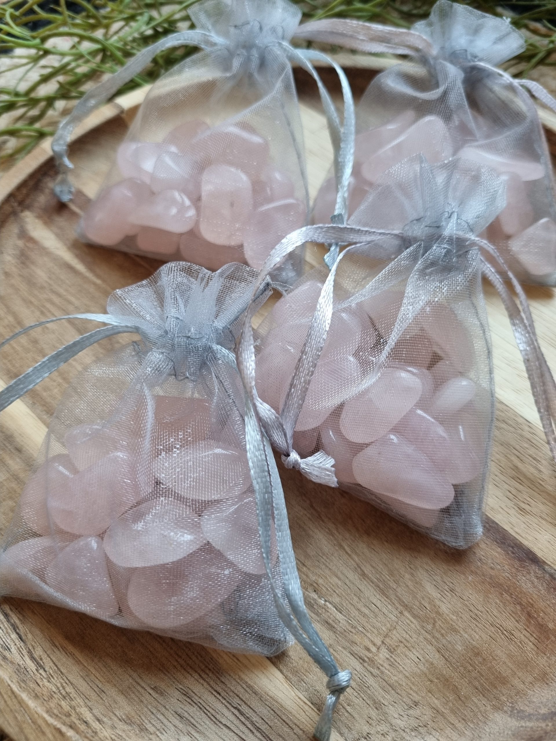 Rozenkwarts trommelsteentjes - Afbeelding 2