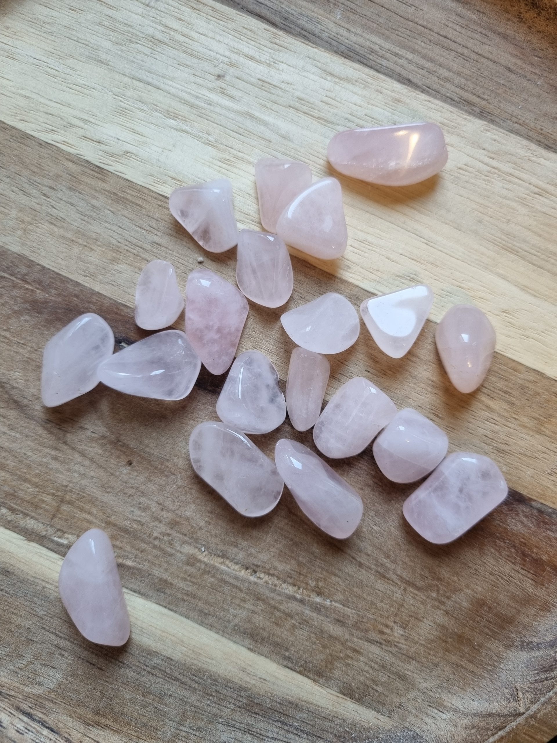 Rozenkwarts trommelsteentjes - Afbeelding 3